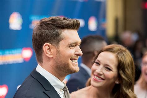 Michael Buble and Wife on Red Carpet September 2016 | POPSUGAR Celebrity