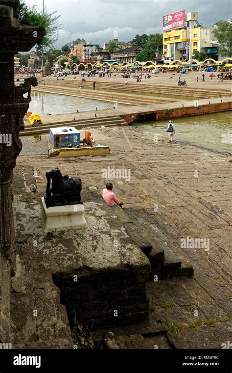 Godavari ghat nashik hi-res stock photography and images - Alamy