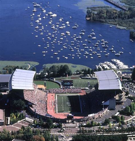 The Top 12 Drone-Worthy Stadiums in College Football