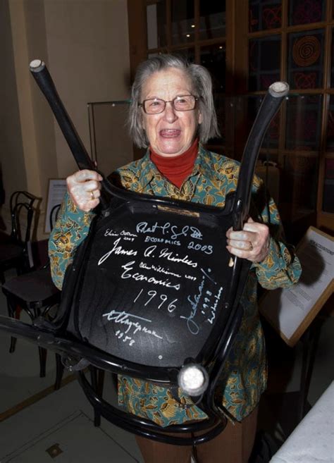 Elinor Ostrom – Photo gallery - NobelPrize.org