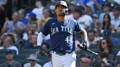 Mariners’ Julio Rodriguez finalizing massive extension with Seattle ...