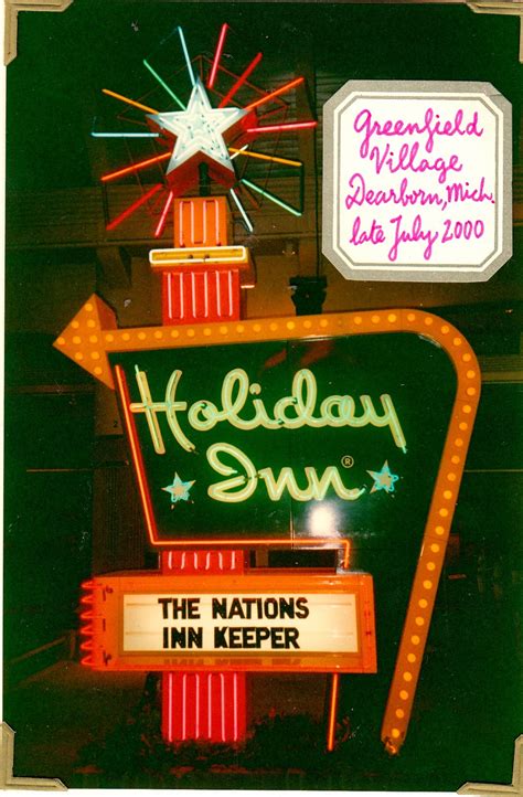 David Cobb Craig: A Salute to the Holiday Inn Sign