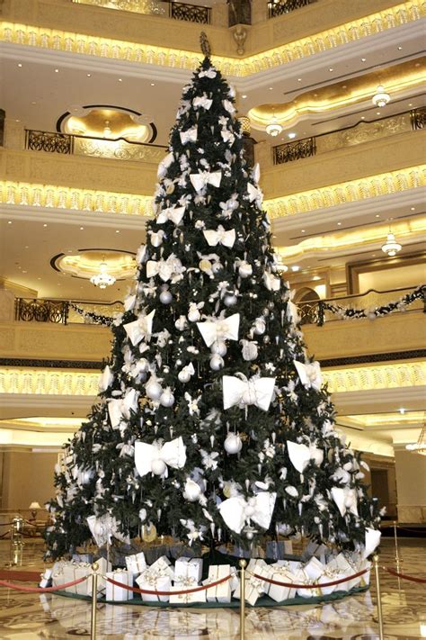 Emirates Palace scales back bling Christmas tree - Arabianbusiness