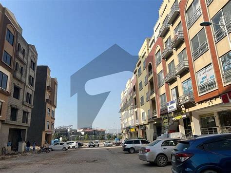 2 Bedroom Flat Bahria Town Phase 8 Available On Main Location Bahria ...