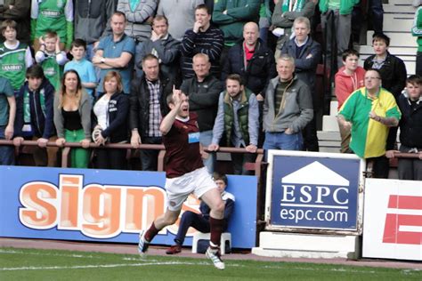 The Edinburgh Derby In Pictures - Page 3 - The Terrace - Jambos Kickback