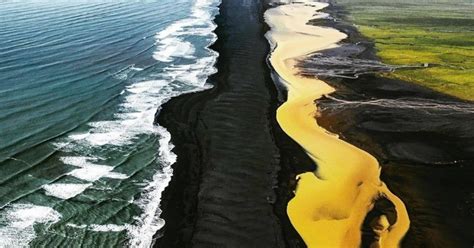 All About The Mystique of Black Sand Beaches in Iceland ⛱