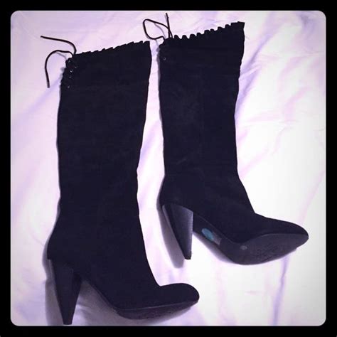 BCBG knee high boots | Suede boots knee high, Fashion trends, Women ...