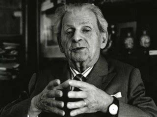 Emmanuel Levinas biography, birth date, birth place and pictures