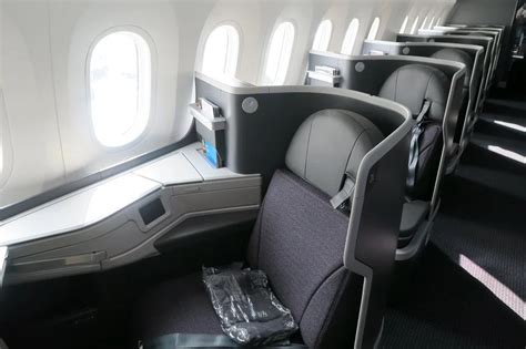 Review: American Airlines (787-9) Business Class LAX-DFW