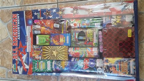 2019 All American assortment UNBOXING* Alamo fireworks - YouTube