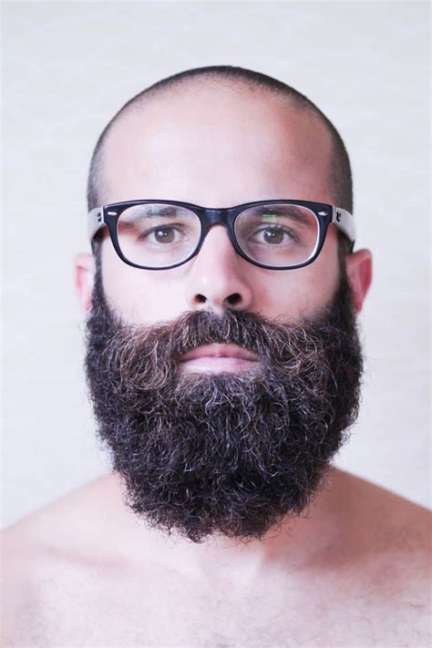 35 Reasons to Be Bald With Beard - [ Best 2021 Style]