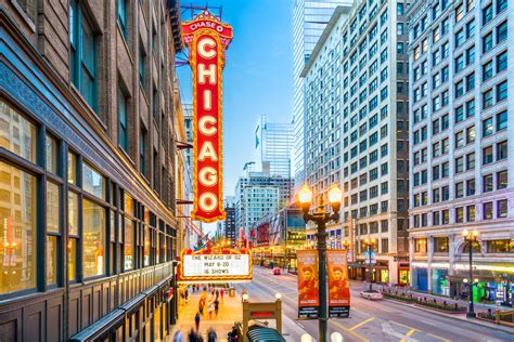 Plan Your Chicago Staycation Around These Three Attractions - One eleven