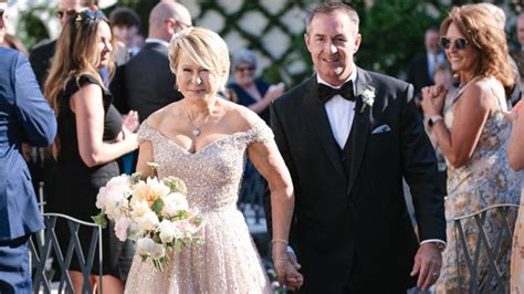 'The Simpsons' Star Yeardley Smith Marries Former Detective She Met ...