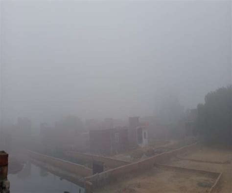 Agra Weather Forecast: ताजनगरी में बिछी कोहरे की चादर, न्‍यूनतम तापमान ...