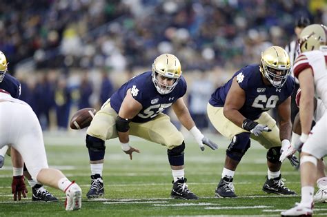 Notre Dame football: 2022 OL could bring home Joe Moore Award