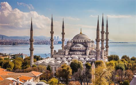 Blue Mosque in Istanbul - Atom Travel