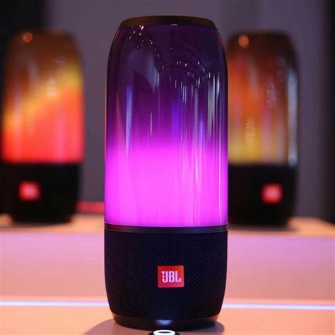 JBL Pulse 3 Review - LED Bluetooth Speaker - Bass Head Speakers