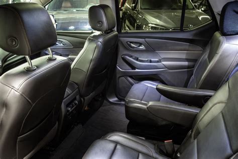 Do GMC Yukon Seats Fold Flat [And How To Use Them]?