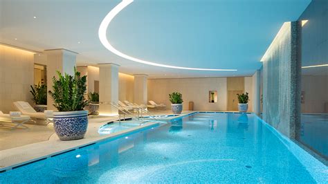 Swimming-Pool in Paris | The Peninsula Paris