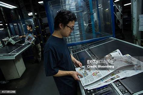 110 Newspaper Press Operator Stock Photos, High-Res Pictures, and ...