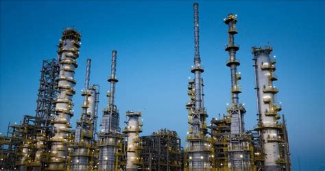 ExxonMobil Boosts Fuel Supply with $2 Billion Beaumont Refinery ...