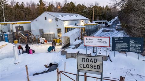 Canada Debates Closing Refugee Road