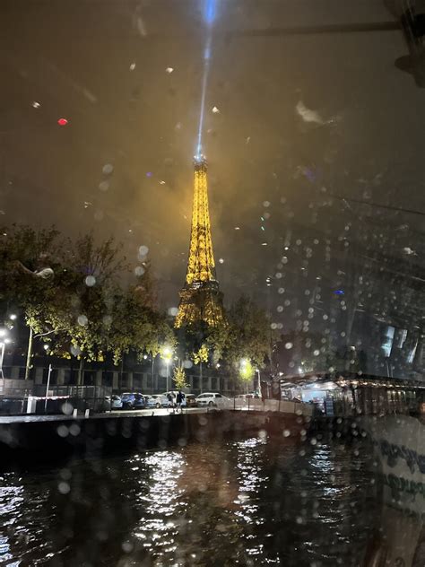 Traveler photos from Nighttime Seine River Cruise with Dining Experience | kimkim