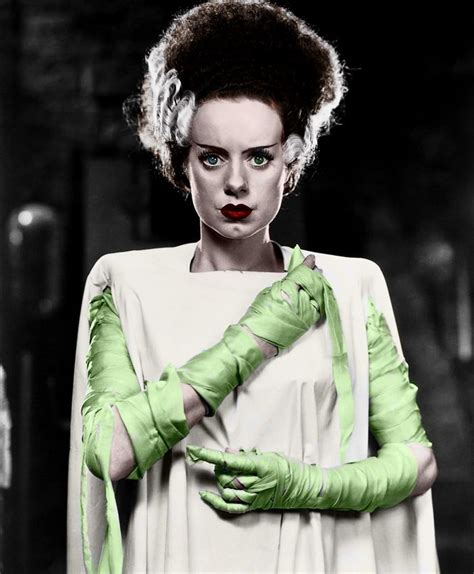 Elsa Lanchester, Bride of Frankenstein | Bride of frankenstein, Bride of frankenstein costume ...