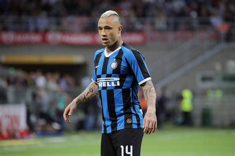 Radja Nainggolan: It would be "strange" if I left Inter | Squawka