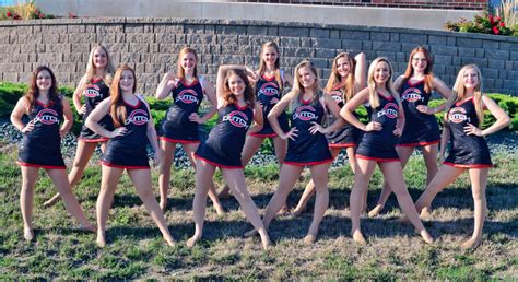 Central College Dance Team – Campus Life