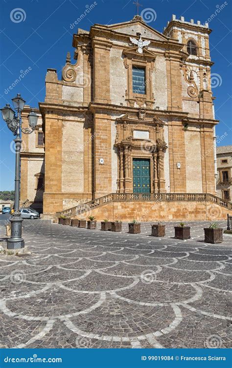 PIAZZA ARMERINA editorial stock image. Image of hall - 99019084