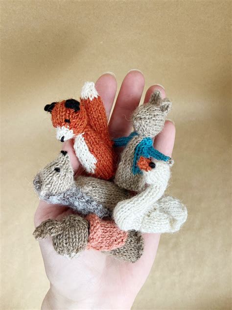 Peter Rabbit Inspired Puppet Set - Etsy