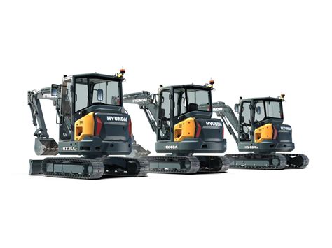 Hyundai Adds Three New Models to Compact Excavator Product Line : CEG