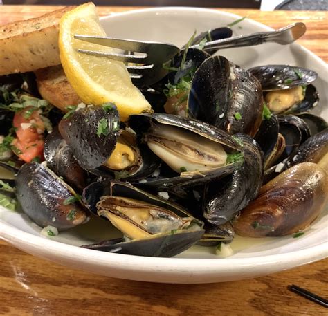 Black Mussels | Beyondish