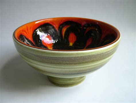 Rob's Poole Pottery Blog: Poole Delphis Bowl