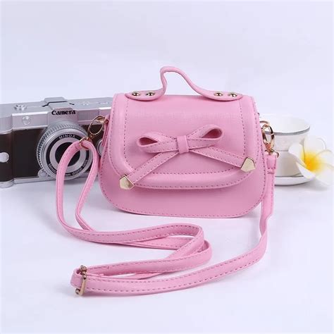 What To Put In Little Girl Purse | semashow.com