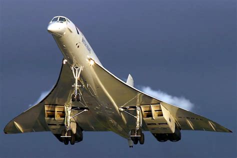 This Day in History for October 24 — The Last Concorde Flight, and More - TSM Interactive