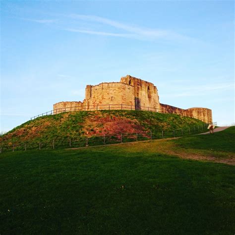 Stafford Castle (Stafford) | Structurae