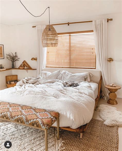 10+ Minimalist Boho Chic Bedroom – HOMYRACKS