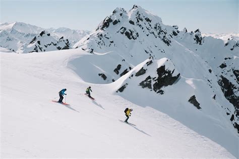 Five things you didn't know about skiing in Queenstown | Queenstown, NZ