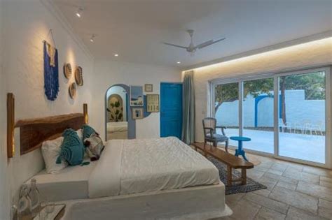 SaffronStays Kairos Zeus, Karjat - Greek style pool villa near Camp Max, Karjat (updated prices ...