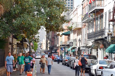 Royal Street in New Orleans - An Immersive Street in the French Quarter – Go Guides