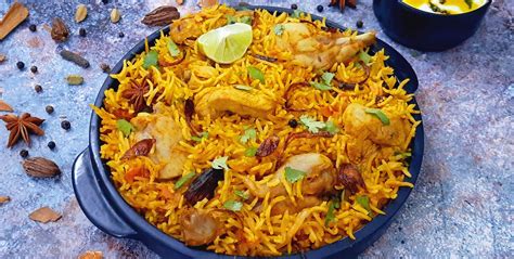 Easy Spicy Chicken Pulao Recipe - Mads' Cookhouse