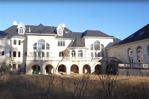 We found an abandoned $10.5M mansion — with luxury goods in mint condition