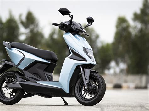 Best Electric Bikes And Scooters To Buy In India In 2022 Smartprix ...