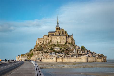 Le Mont-Saint-Michel | The beautiful Mont-Saint-Michel. | HarshLight | Flickr