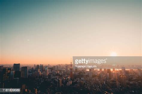 Tokyo Skyline At Early Morning High-Res Stock Photo - Getty Images