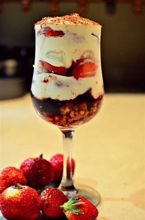 Kardolicious: Strawberry Parfait