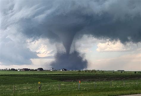 Crews find destructive Canada Day tornado in Alberta was an EF4