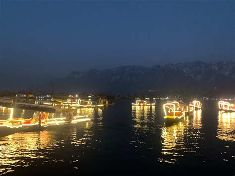 Tourism department illuminates Shikaras on Dal Lake to boost nightlife ...